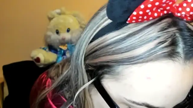 Snapshot of LadyLyanna chatting on 3, 11, 2025 LadyLyanna online show from 3, 11, 2025