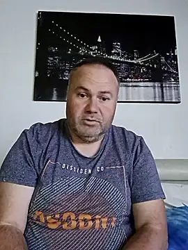 Snapshot of Pourleplasirs chatting on 20, 5, 2026 Pourleplasirs online show from 20, 5, 2026