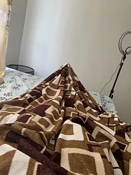 jhonnes  online show from 28, 9, 2025