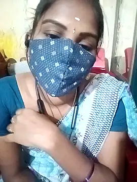 Snapshot of Tamil_roja17 chatting on 11, 9, 2025 Tamil roja17 online show from 11, 9, 2025