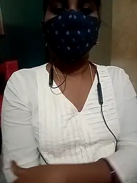 Snapshot of Tamil_roja17 chatting on 17, 9, 2025 Tamil roja17 online show from 17, 9, 2025