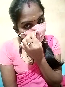 Snapshot of Tamil_roja17 chatting on 16, 10, 2025 Tamil roja17 online show from 16, 10, 2025