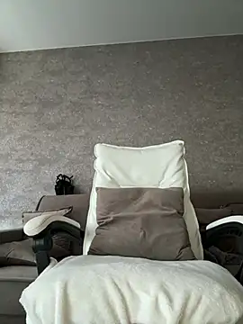 Snapshot of LillySquirtShot chatting on 2, 7, 2026 LillySquirtShot online show from 2, 7, 2026