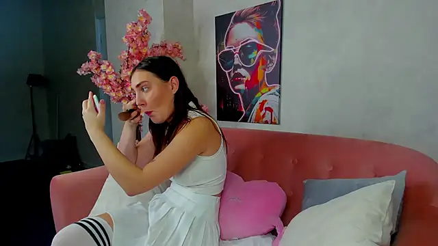 Alisa Suun online show from 31, 1, 2025