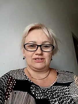 Mayya4321 online show from 10, 9, 2025