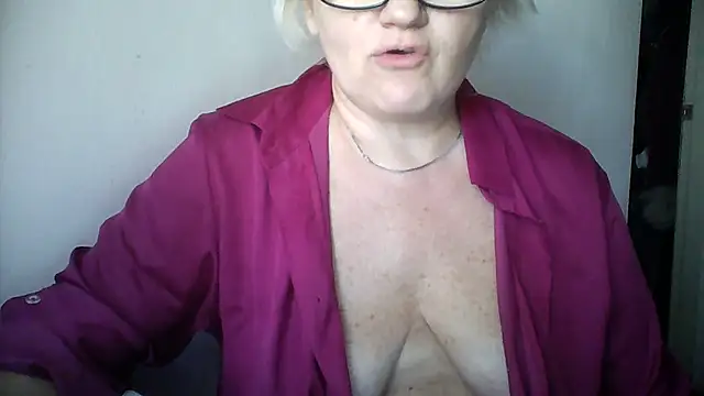 Mayya4321 online show from 23, 9, 2025