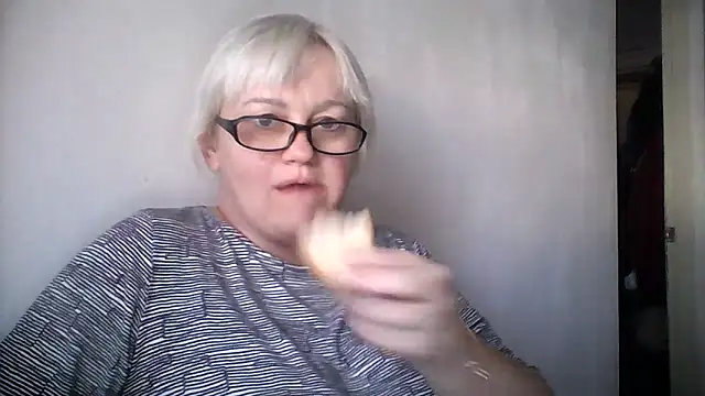 Mayya4321 online show from 24, 9, 2025