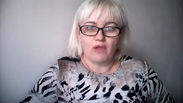 Mayya4321 online show from 29, 9, 2025