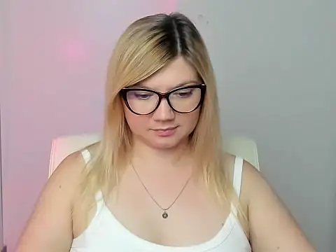 Lola moree online show from 15, 9, 2025