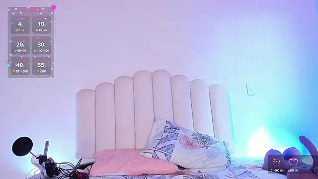 Zaira Rose  online show from 3, 10, 2025