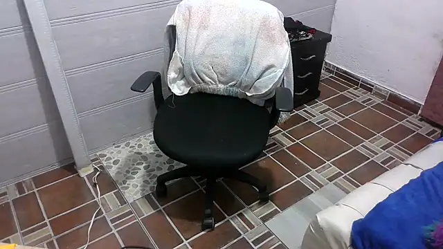 Ariasmithog online show from 17, 3, 2025