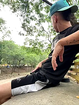 Snapshot of arevalo1124 chatting on 30, 11, 2025 arevalo1124 online show from 30, 11, 2025