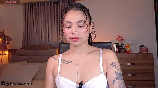 Marivimichel1 online show from 21, 11, 2025