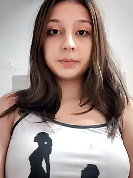Snapshot of Maiden-Hot chatting on 2, 7, 2026 Maiden-Hot online show from 2, 7, 2026