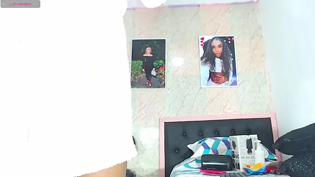 Snapshot of k_stormi_ chatting on 14, 11, 2025 k stormi online show from 14, 11, 2025