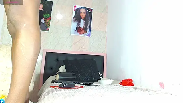 Snapshot of k_stormi_ chatting on 20, 11, 2025 k stormi online show from 20, 11, 2025