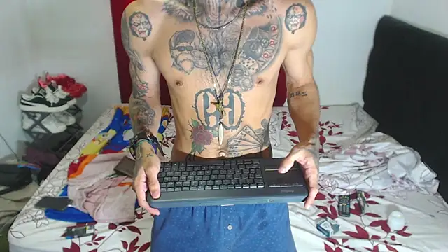 Snapshot of hot_man05 chatting on 5, 2, 2025 hot man05 online show from 5, 2, 2025