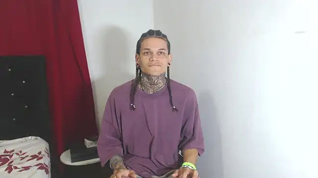 Snapshot of hot_man05 chatting on 2, 3, 2025 hot man05 online show from 2, 3, 2025