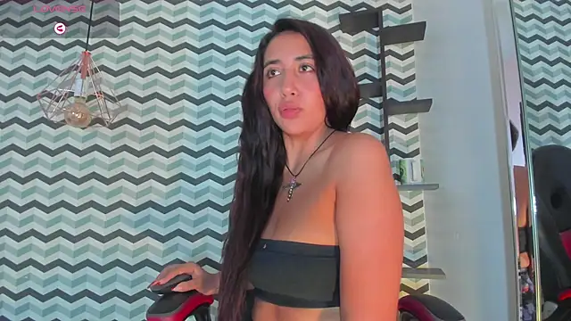 CALANTHELOVE1 online show from 4, 3, 2025