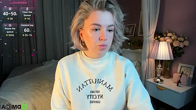 Nikki Kai online show from 9, 10, 2025