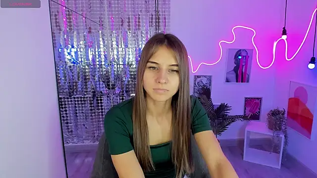 CharmBianca online show from 15, 2, 2025