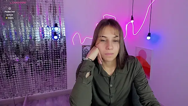 CharmBianca online show from 16, 2, 2025