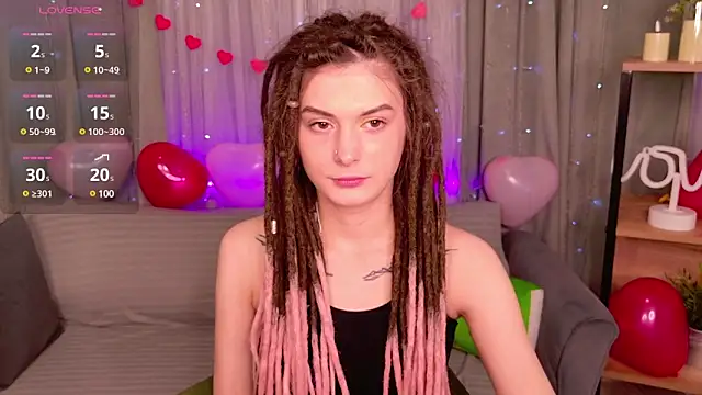 Snapshot of AnTikaMy chatting on 11, 2, 2025 AnTikaMy online show from 11, 2, 2025
