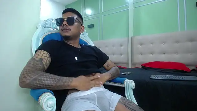 Snapshot of Saipadpuer30 chatting on 4, 3, 2025 Saipadpuer30 online show from 4, 3, 2025
