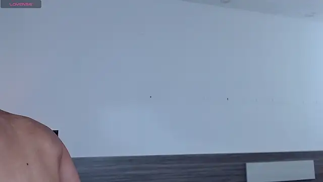 Snapshot of Liiamthompson chatting on 24, 11, 2025 Liiamthompson online show from 24, 11, 2025