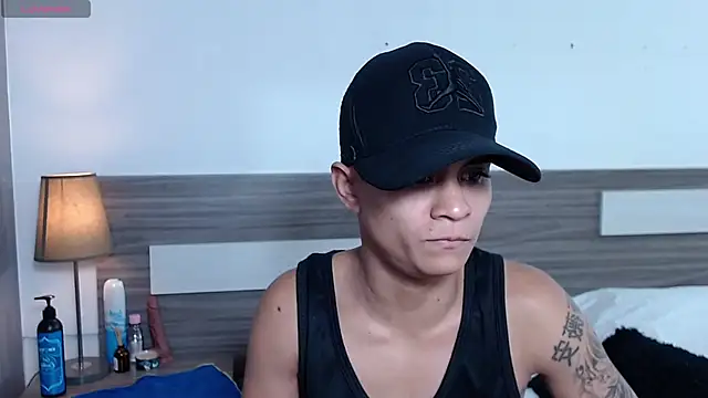 Snapshot of Liiamthompson chatting on 3, 12, 2025 Liiamthompson online show from 3, 12, 2025