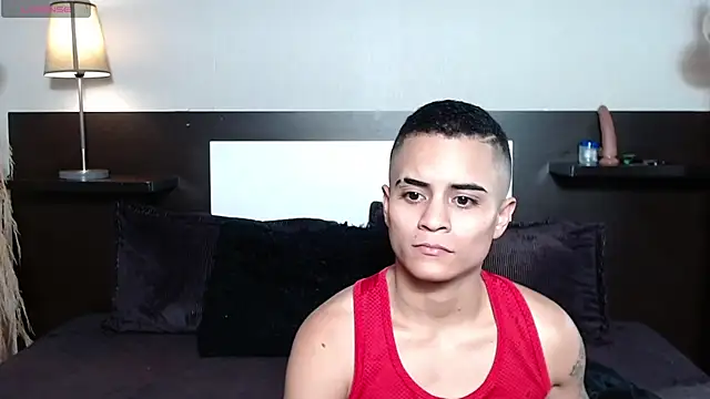 Liiamthompson online show from 16, 4, 2026