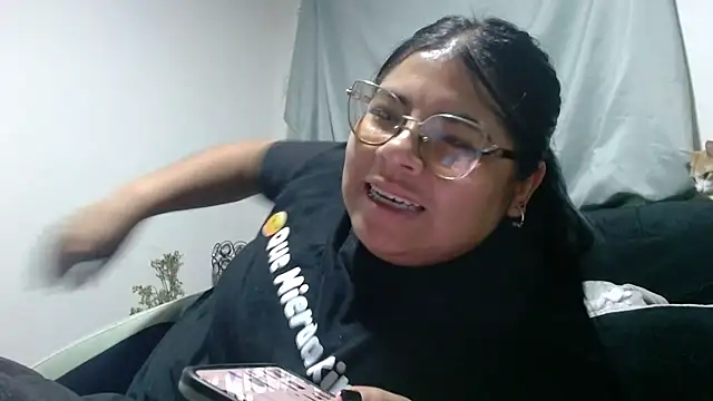 viccky vick online show from 17, 4, 2026