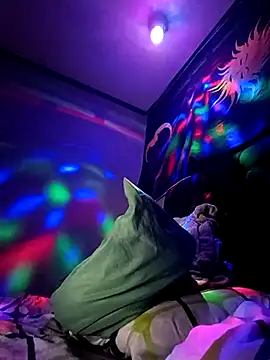 Snapshot of Quemoustro chatting on 10, 2, 2025 Quemoustro online show from 10, 2, 2025