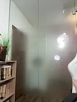 Anya-Ray online show from 8, 7, 2026