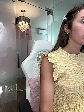 Anya-Ray online show from 13, 7, 2026