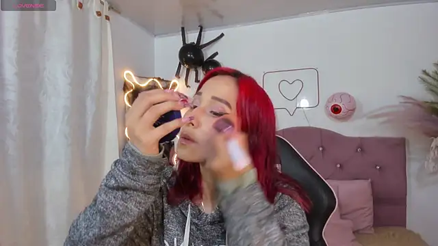 Snapshot of palmerfox_tay chatting on 19, 10, 2025 palmerfox tay online show from 19, 10, 2025