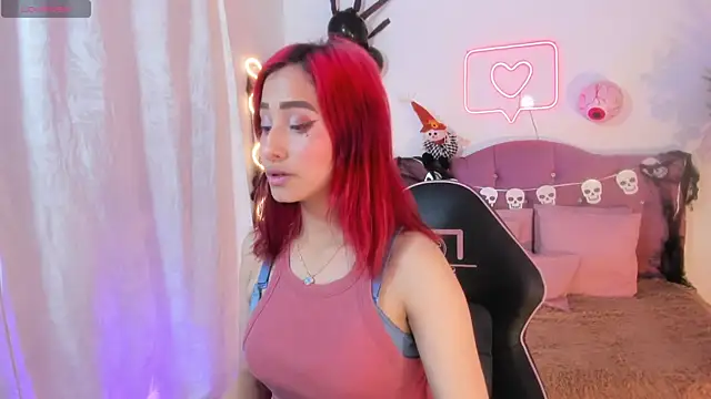 Snapshot of palmerfox_tay chatting on 2, 11, 2025 palmerfox tay online show from 2, 11, 2025