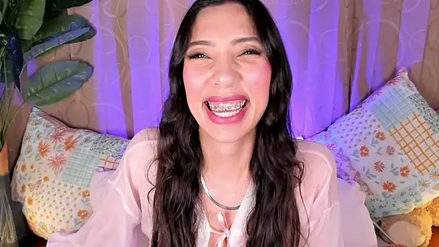 Miss veronicaa2 online show from 2, 6, 2026