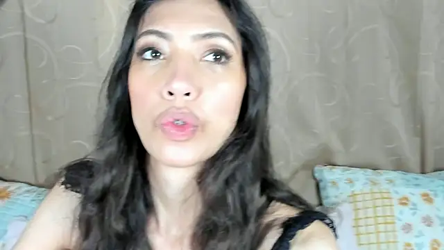 Snapshot of Miss_veronicaa2 chatting on 29, 6, 2026 Miss veronicaa2 online show from 29, 6, 2026