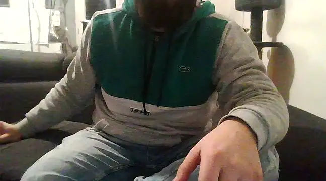 Snapshot of Zer_oki chatting on 8, 3, 2025 Zer oki online show from 8, 3, 2025