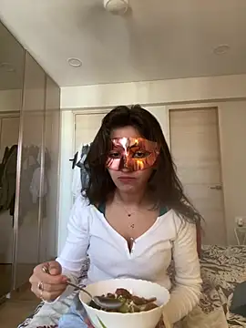 Snapshot of princess_rainaa chatting on 4, 2, 2025 princess rainaa online show from 4, 2, 2025