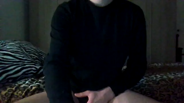 Snapshot of tommyboyteen chatting on 15, 2, 2025 tommyboyteen online show from 15, 2, 2025