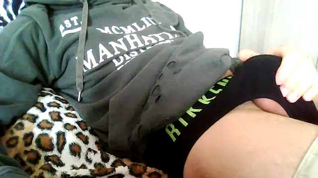 Snapshot of tommyboyteen chatting on 14, 3, 2025 tommyboyteen online show from 14, 3, 2025
