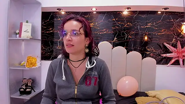 Annyrosee online show from 23, 11, 2025