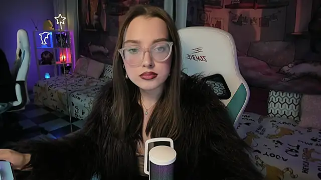 kaisajenner online show from 19, 2, 2025