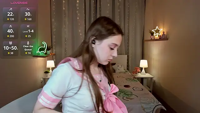 kaisajenner online show from 1, 12, 2025