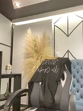 allicemackenzie online show from 10, 2, 2026