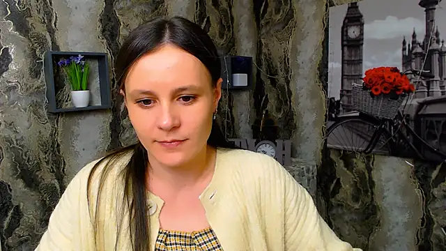 Snapshot of ValeriaHeart_ chatting on 5, 3, 2025 ValeriaHeart online show from 5, 3, 2025