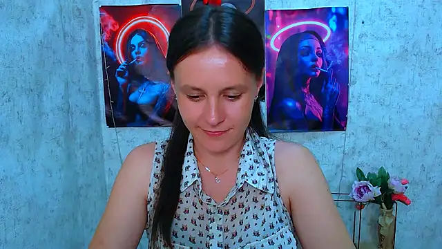 Snapshot of ValeriaHeart_ chatting on 3, 6, 2026 ValeriaHeart online show from 3, 6, 2026