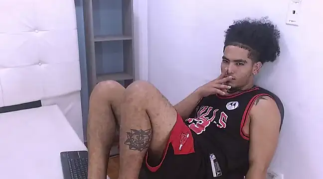 Snapshot of LihanJor_23 chatting on 13, 2, 2025 LihanJor 23 online show from 13, 2, 2025